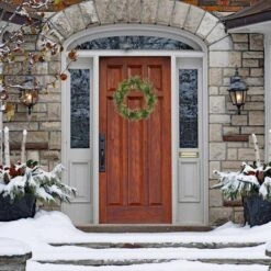 Vickerman Artificial Unlit Christmas Wreath With Pine Cones And Grapevines (06341) -Roman Ornaments Shop 063414md