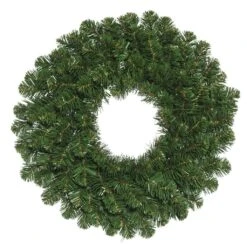 Vickerman Artificial Unlit Christmas Wreath (420140)